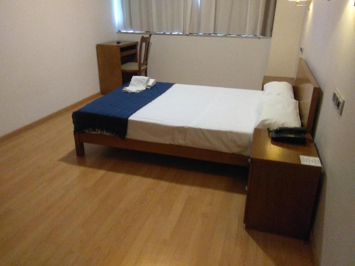 Hotel Ciudad De Корелья Экстерьер фото